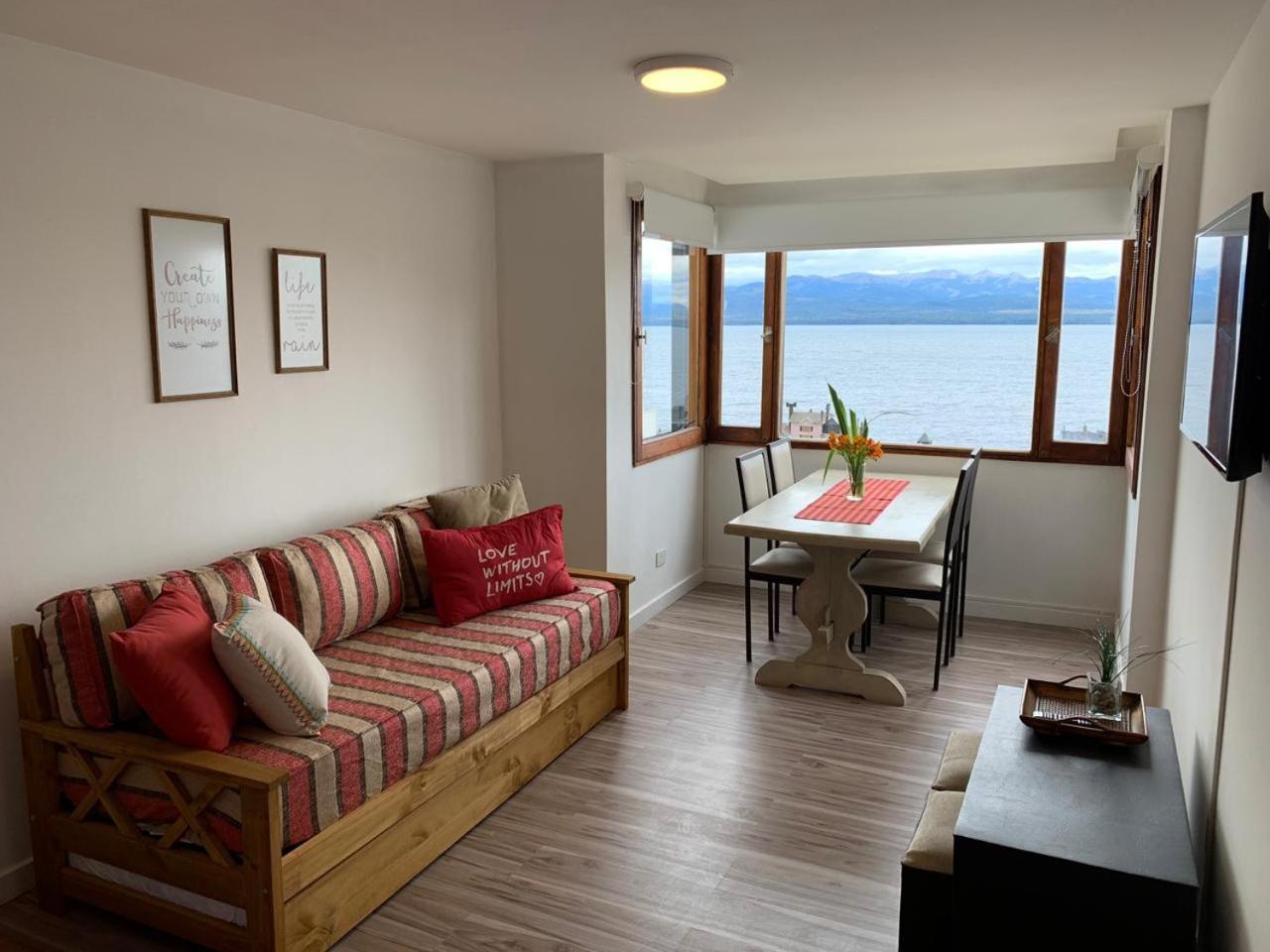 Vista Al Lago Nahuel Huapi San Carlos de Bariloche Exterior photo